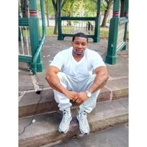 Meet your Posher, Dron